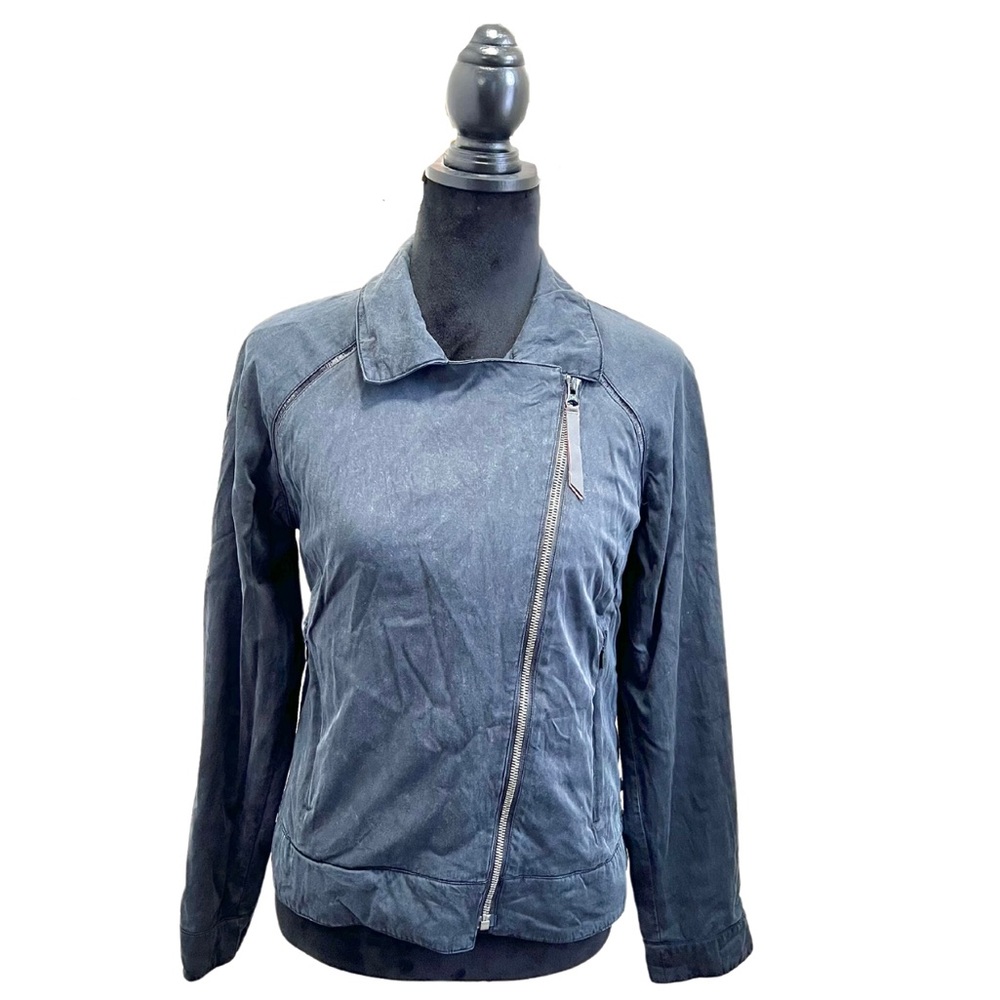 Lululemon Black Jacket